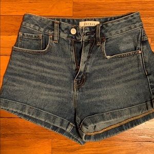 PacSun mom shorts size 23